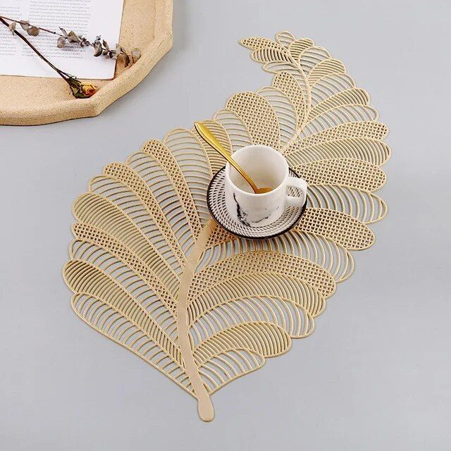 Elegant Nordic Leaf Design PVC Placemat - Water Resistant, Non-slip Kitchen Table Mat